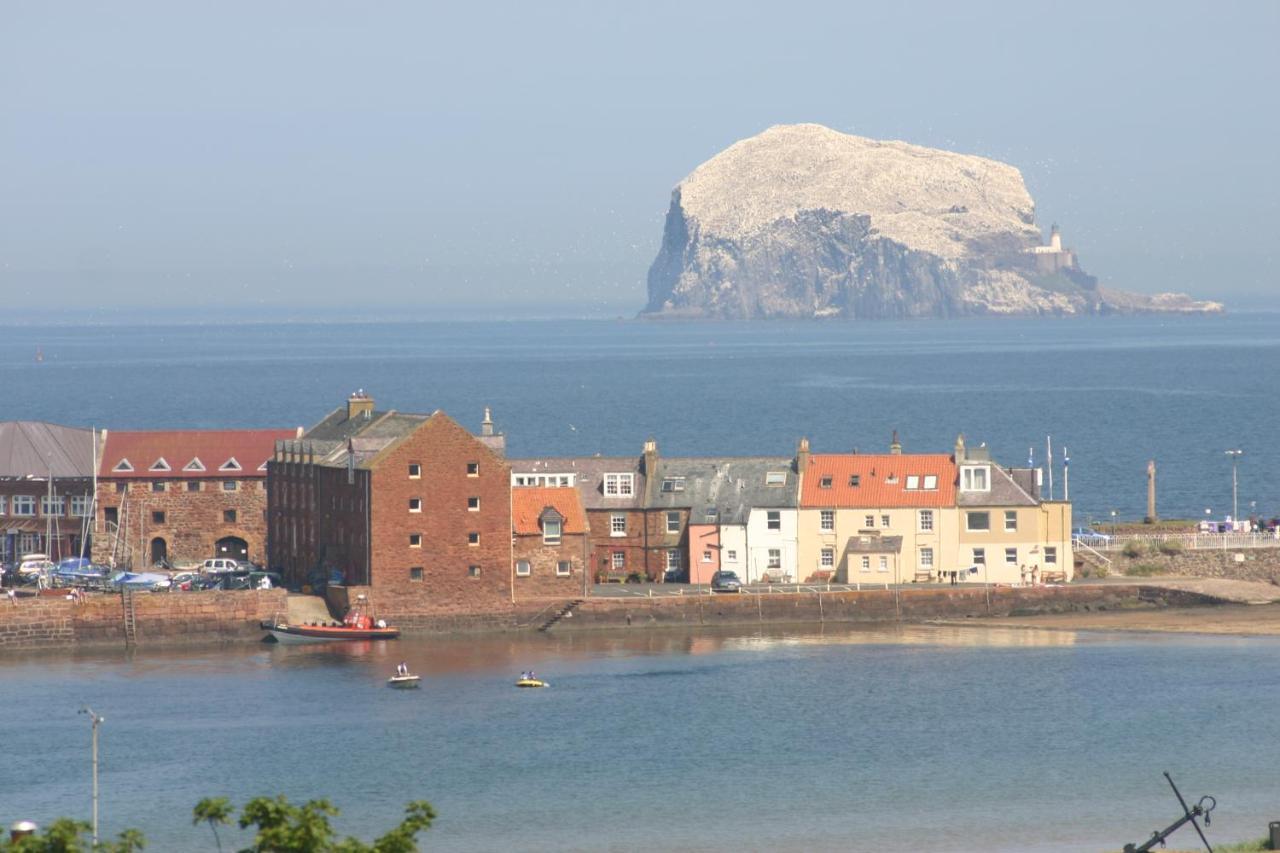 No 10 Royal Apartments North Berwick Extérieur photo